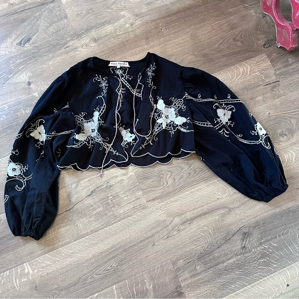Free People Valencia Bed Jacket Embroidered Rare! S - Picture 8 of 8
